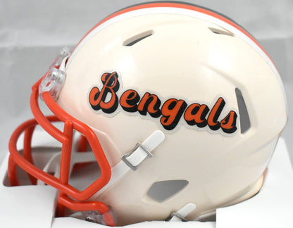 Chad Johnson Signed Cincinnati Bengals Retro Speed Mini Helmet