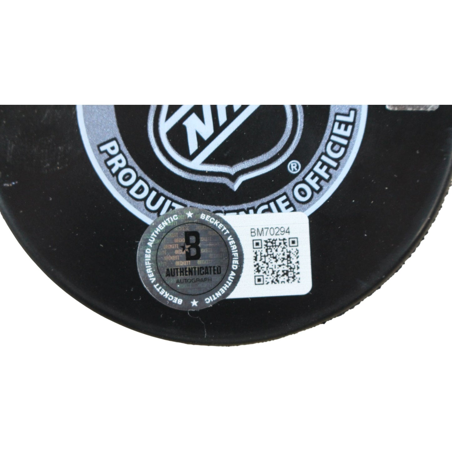 Marian Hossa Autographed Chicago Blackhawks 2010 Stanley Cup Hockey Puck