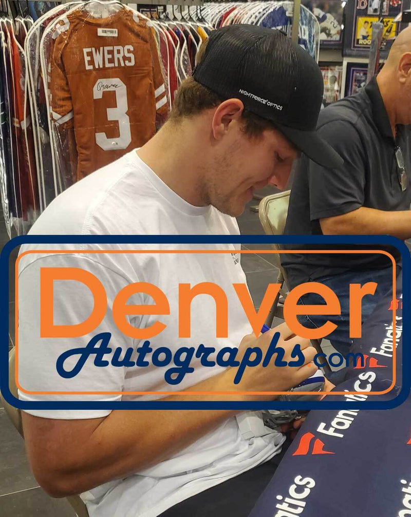 Leighton Vander Esch Signed Dallas Cowboys Speed Mini Helmet