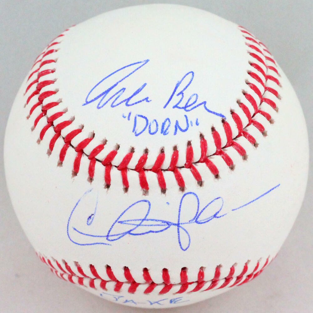 Charlie Sheen, Corbin Bernsen & Tom Berenger Signed Rawlings OML Baseball