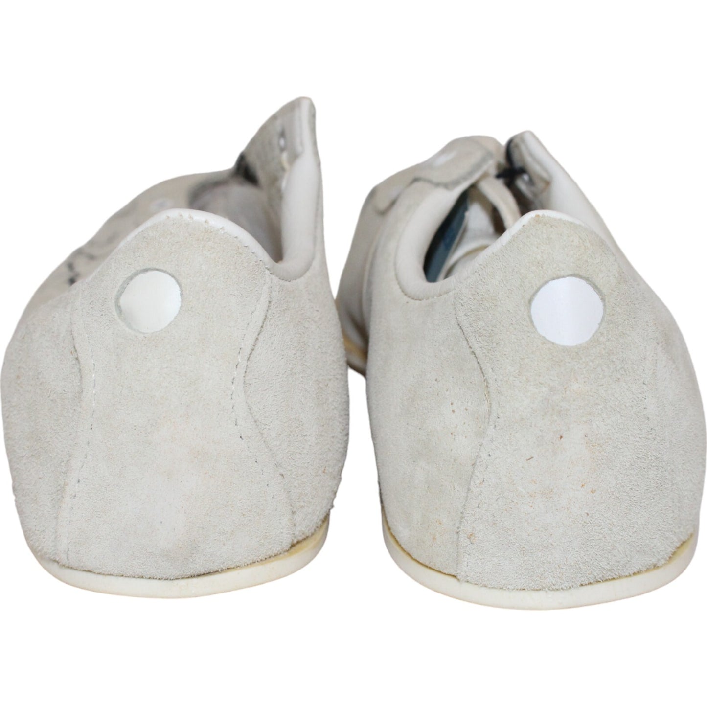O.J. Simpson Signed Buffalo Bills White Cleats "Juice Is Loose"