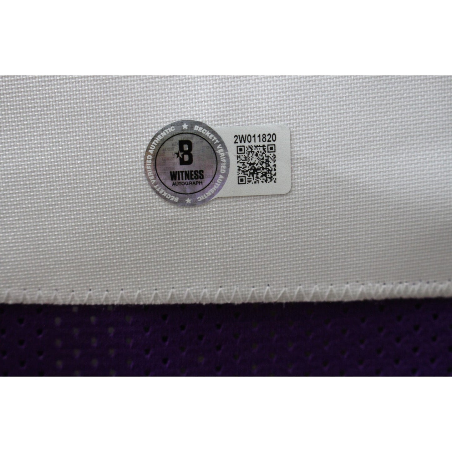 Jordan Addison Signed Pro Style Purple Jersey (Beckett)