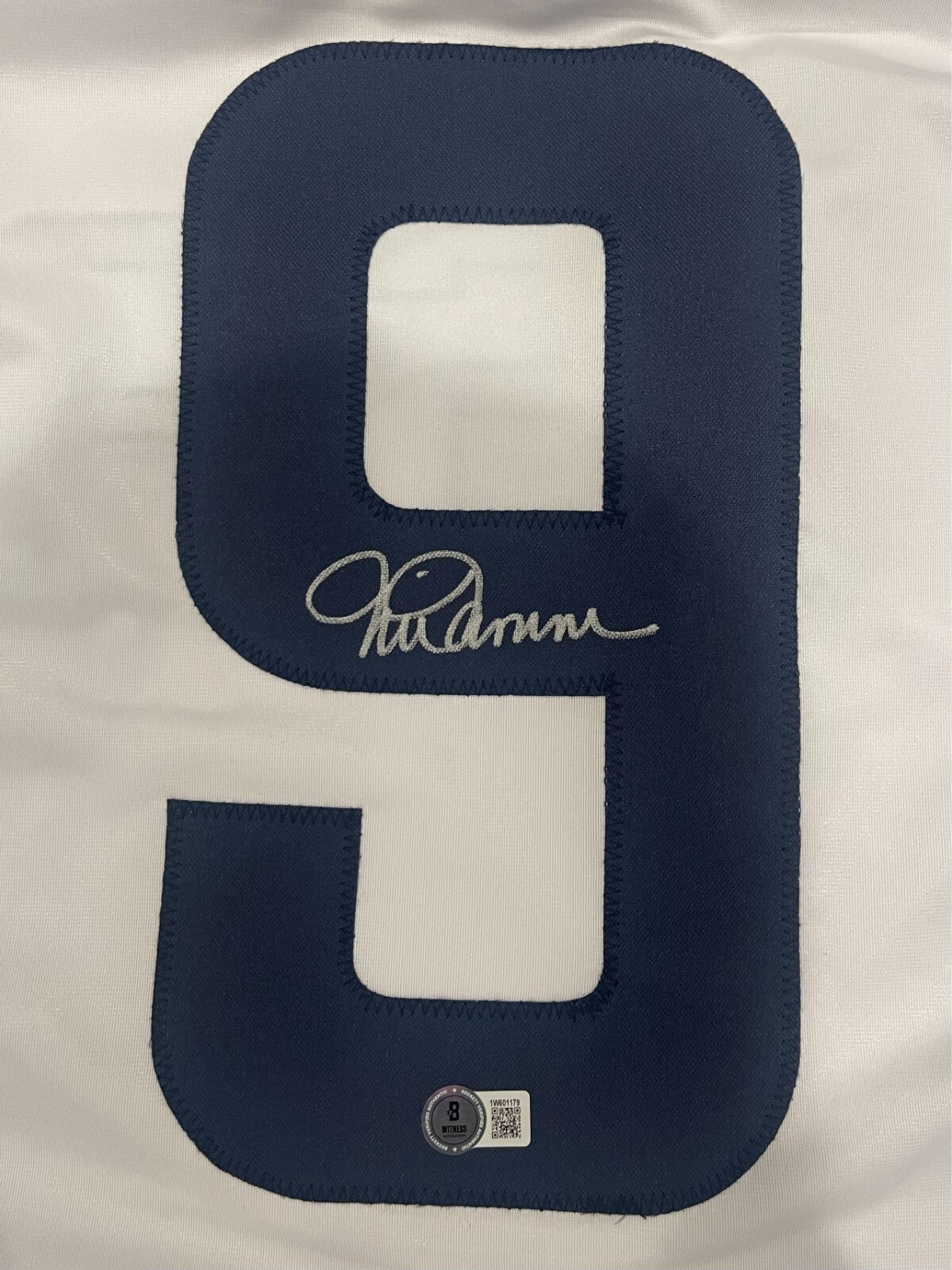 Mia Hamm Signed USA Custom Soccer Jersey (Beckett Witnessed)