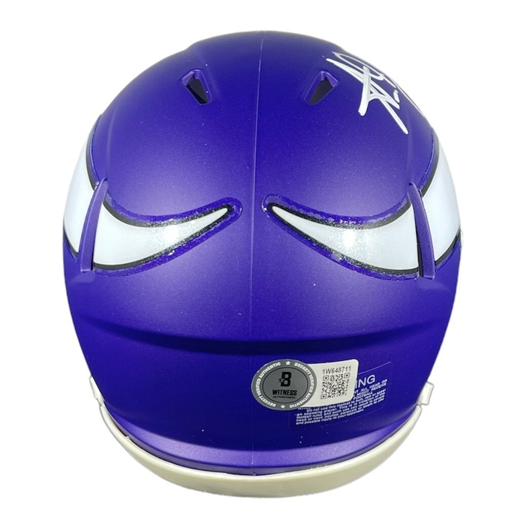 Aaron Jones Signed Minnesota Vikings Speed Mini Helmet (Beckett COA)