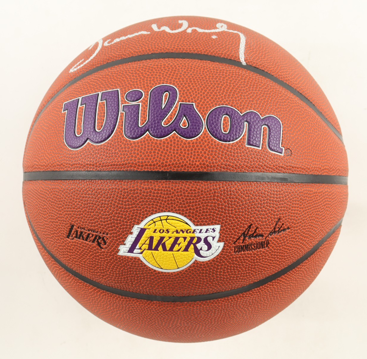 James Worthy Signed Los Angeles Lakers Logo Basketball