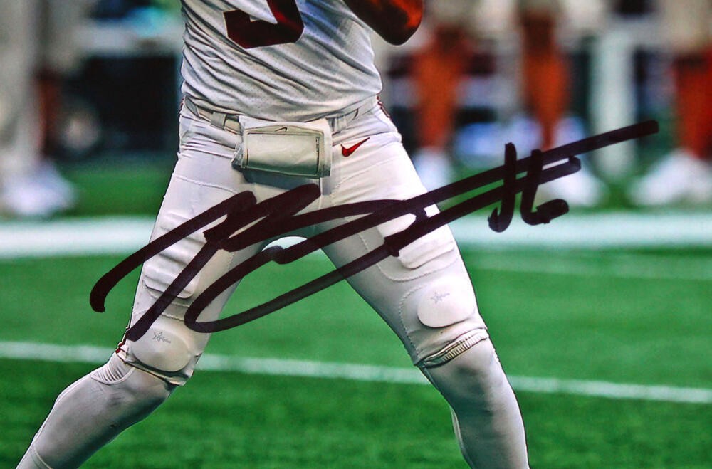 Bryce Young Signed Alabama Crimson Tide 8x10 Passing Photo