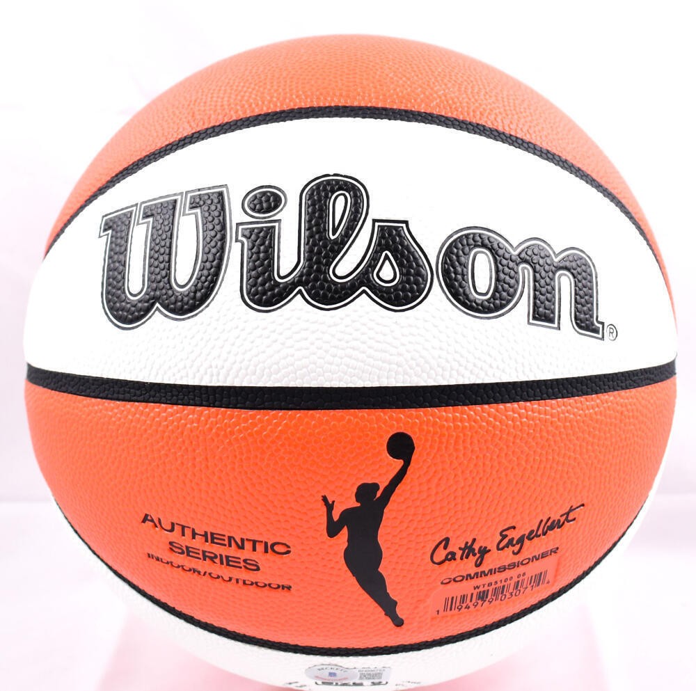 Sue Bird Autographed WNBA Wilson Basketball - Black