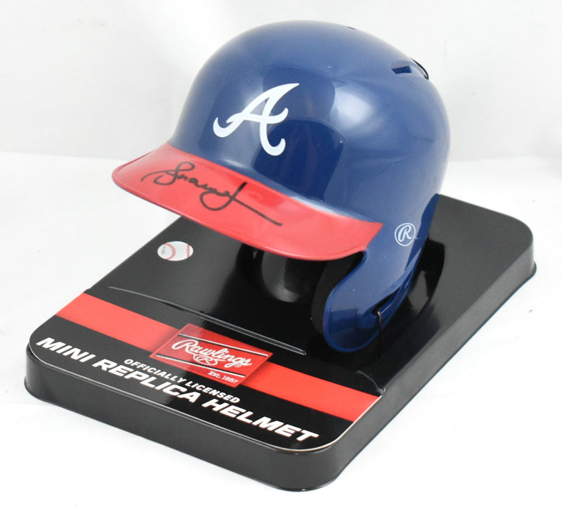 Andruw Jones Signed Atlanta Braves Mini Helmet - Black
