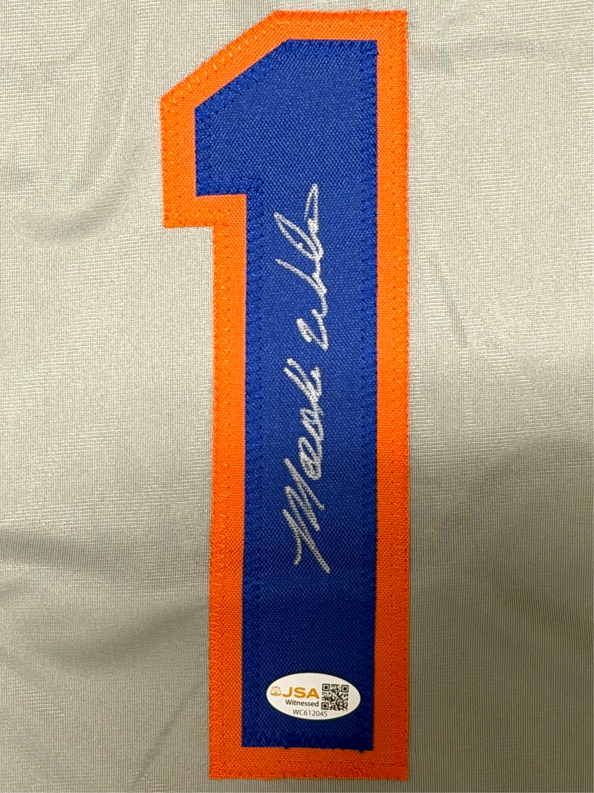 Mookie Wilson Signed New York Mets 1986 WS Play Custom Jersey (JSA COA)