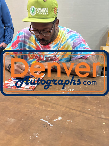 Von Miller Signed Denver Broncos Sports Illustrated Magazine (Beckett COA)