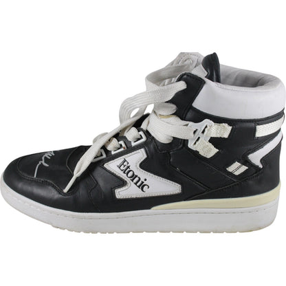 Hakeem Olajuwon Signed Houston Rockets Etonic Shoe (Left)