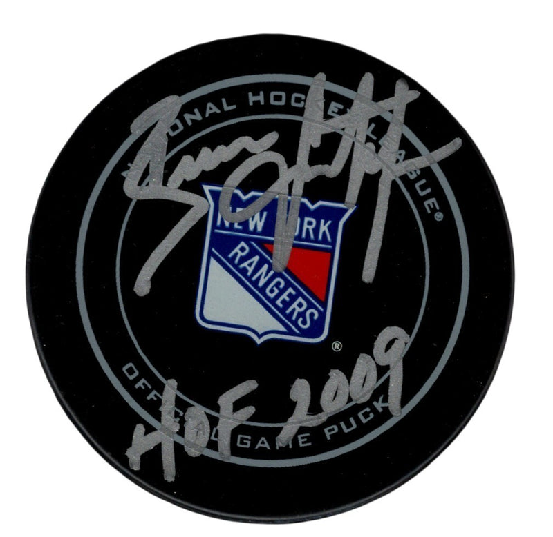 Brian Leetch Signed New York Rangers Official Puck HOF 2009 Beckett BAS