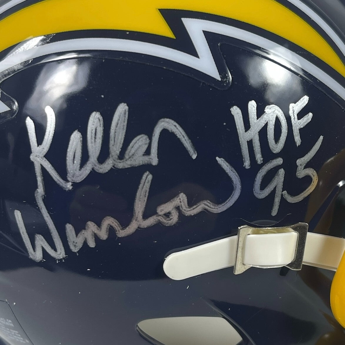 Kellen Winslow Sr. Signed San Diego Chargers Throwback Mini Helmet