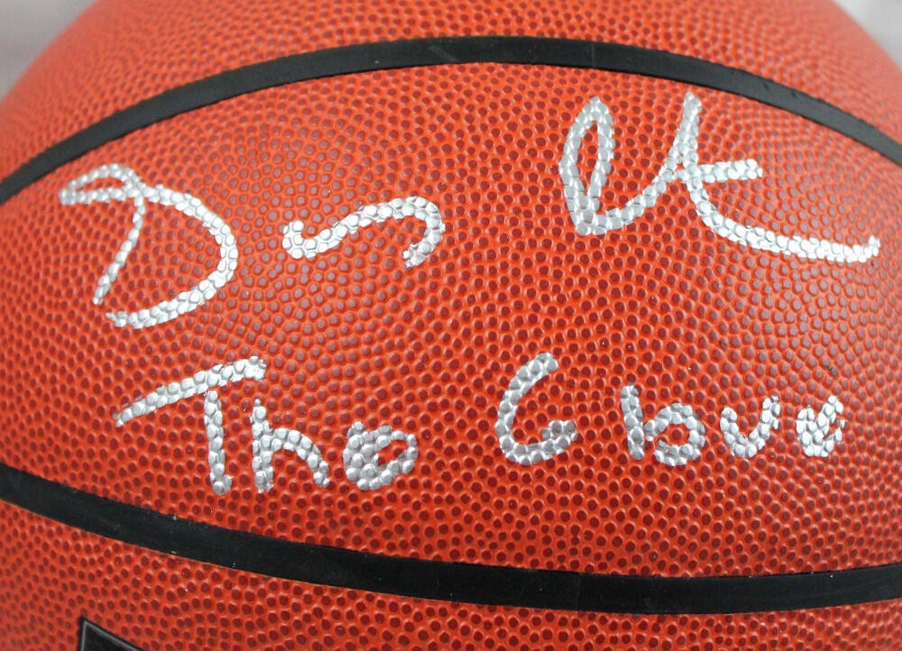 Gary Payton Signed Official NBA Wilson Basketball with "The Glove" Inscription