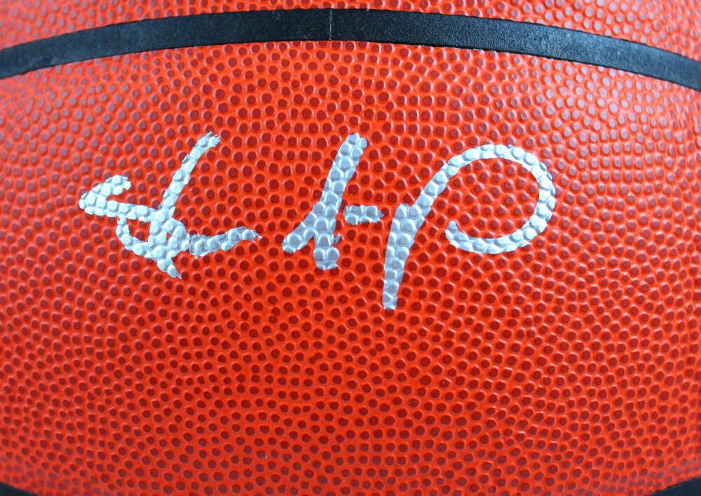 Shawn Kemp Autographed Wilson Official NBA Basketball