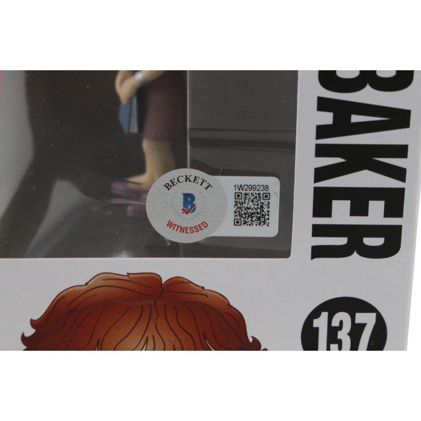 Molly Ringwald Signed Sixteen Candles Samantha Baker Funko Pop! #137