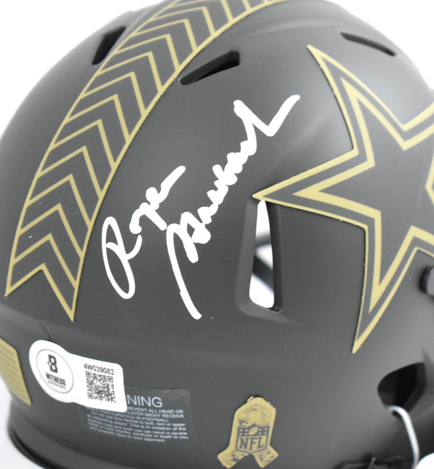 Roger Staubach Signed Dallas Cowboys 2025 Salute to Service Mini Helmet
