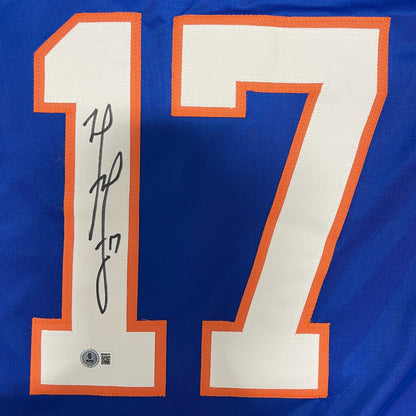 Matt Martin Signed New York Islanders Custom Hockey Jersey (Beckett COA)