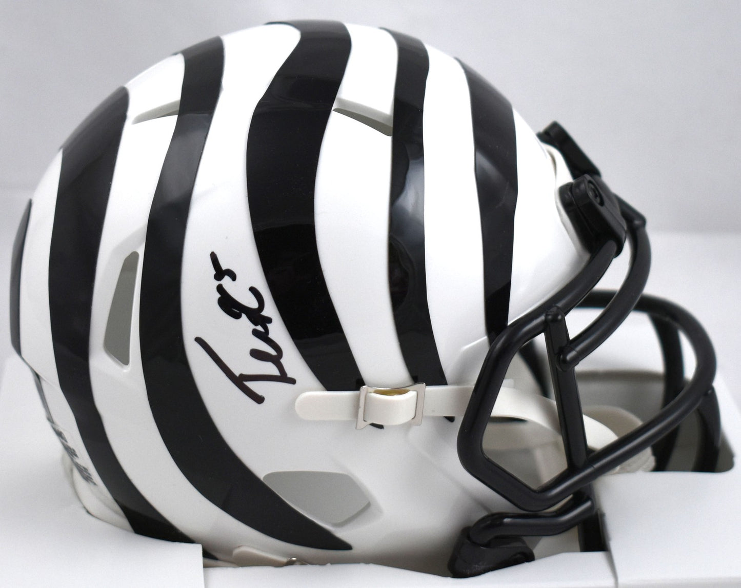 Tee Higgins Signed Cincinnati Bengals 2022 Alternate Mini Helmet