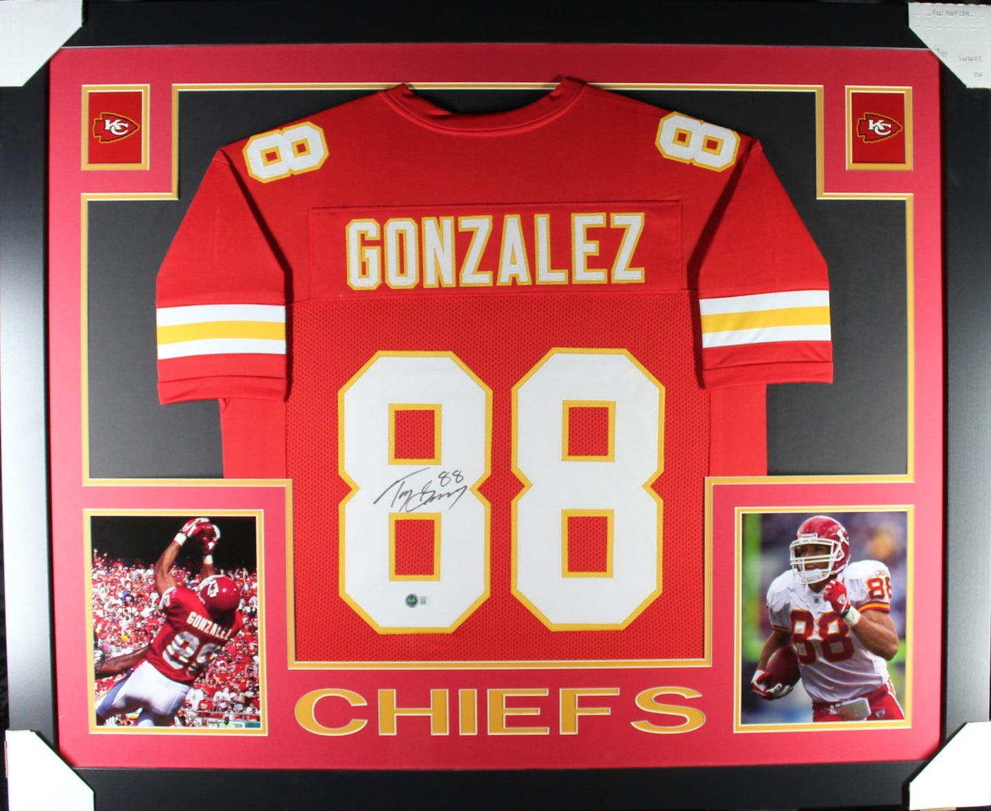 Tony Gonzalez Autographed Red Pro Style Framed Football Jersey (BAS)