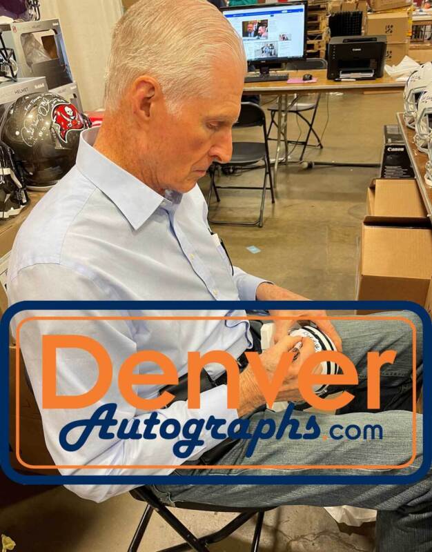 Bob Lilly Signed Dallas Cowboys TB '60-'63 Mini Helmet w/HOF BAS 40158