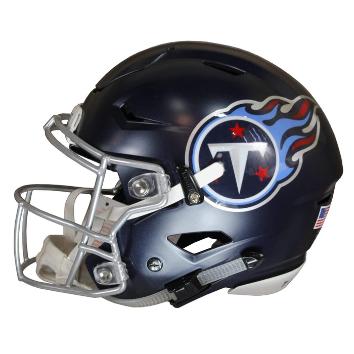 Helmet Stalker on Instagram: Titans RB Derrick Henry is using a Riddell  SpeedFlex True with an SF-2EG-II-HD facemask and a Riddell softcup  chinstrap paired with SportStar's Flex Adapters; he began training camp