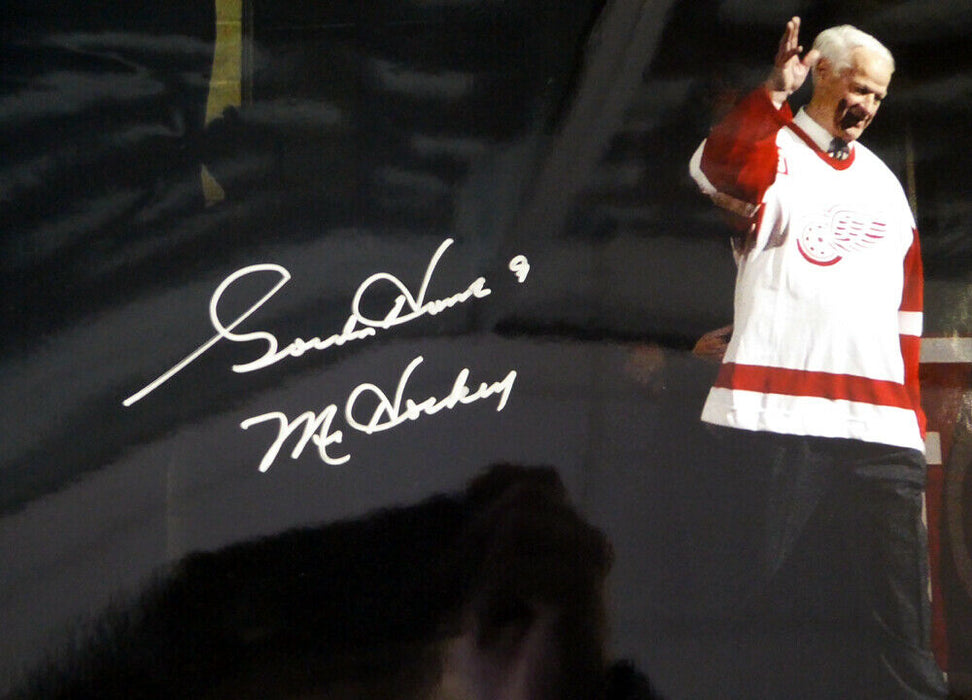 Gordie Howe Detroit Red Wings Autographed Signed 16x20 Photo "Mr. Hockey" V58055 (PSA/DNA COA)