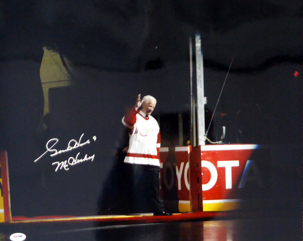 Gordie Howe Detroit Red Wings Autographed Signed 16x20 Photo "Mr. Hockey" V58055 (PSA/DNA COA)