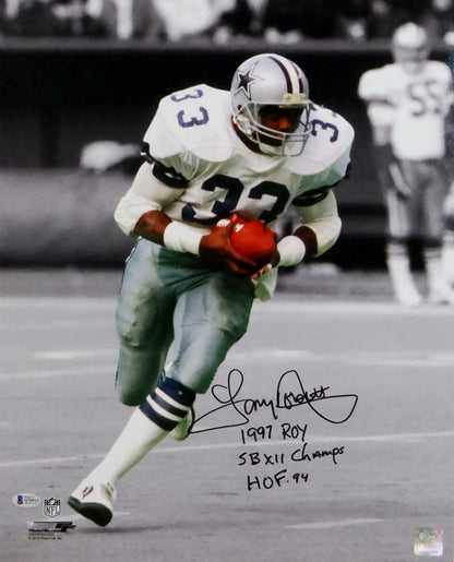 Tony Dorsett Signed Dallas Cowboys 16x20 PF BW Spotlight Photo w/3 Insc - (BAS COA)