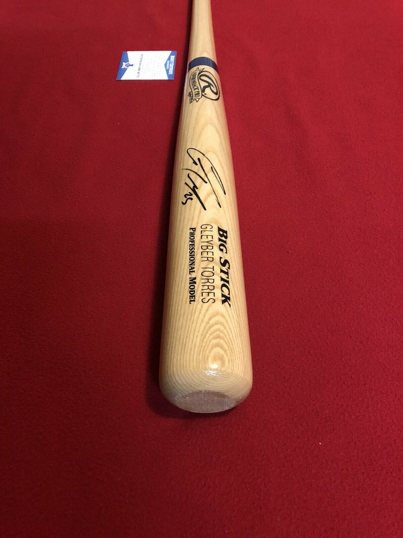 Gleyber Torres New York Yankees autographed signed natural rawlings bat (BAS COA)