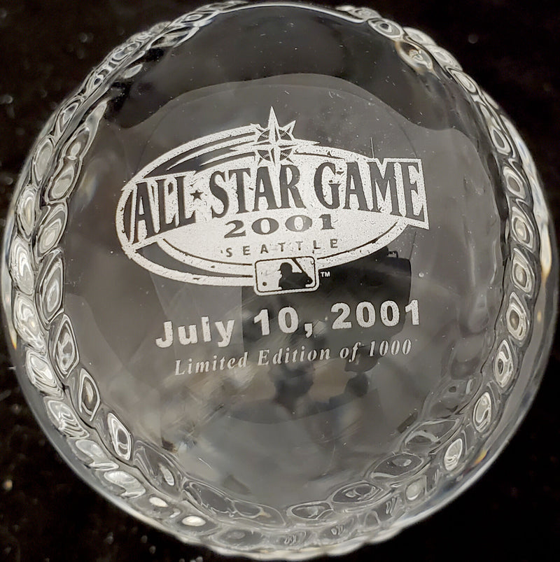 Ichiro Suzuki Autographed 2001 All Star Crystal Ball #524/1000 (IS Holo)