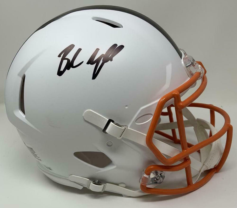 BAKER MAYFIELD Cleveland Browns Signed White Matte Speed Authentic Helmet (FAN COA)
