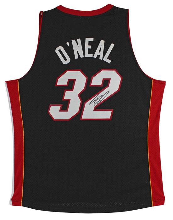 Shaquille O'Neal Miami Heat Signed Black M&N 2005-06 HWC Swingman Jersey (BAS COA)