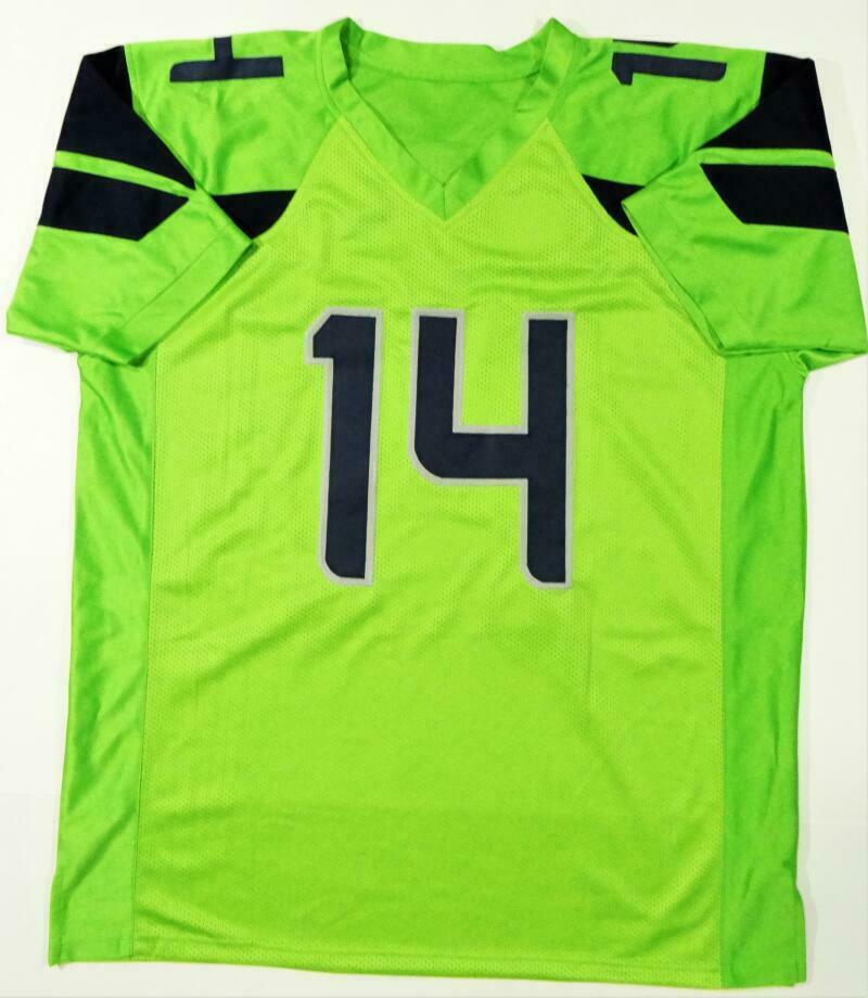 DK Metcalf Seattle Seahawks Signed Green Pro Style Jersey (BAS COA)