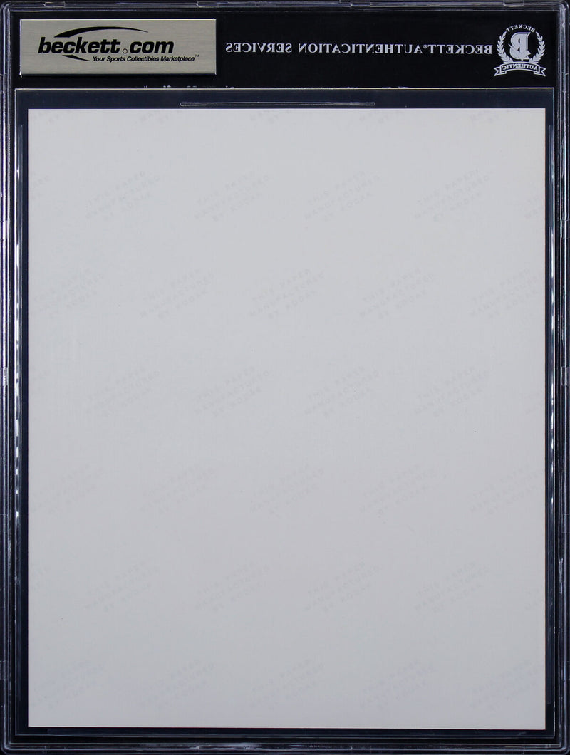 Wayne Gretzky Los Angeles Kings Signed 8x10 Photo Auto Graded Gem 10! (BAS COA)