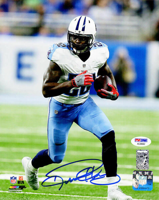 Derrick Henry Tennessee Titans Signed Tennessee Titans Running Action 8x10 Photo (PSA COA)