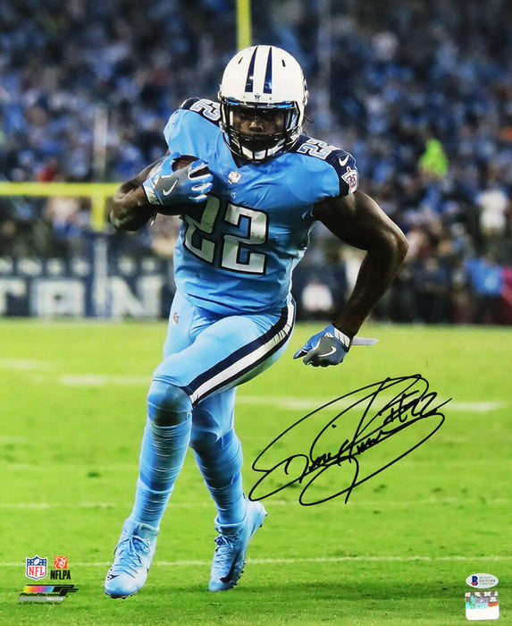 Derrick Henry Tennessee Titans Signed Tennessee Titans Running Action 16x20 Photo (BAS COA)
