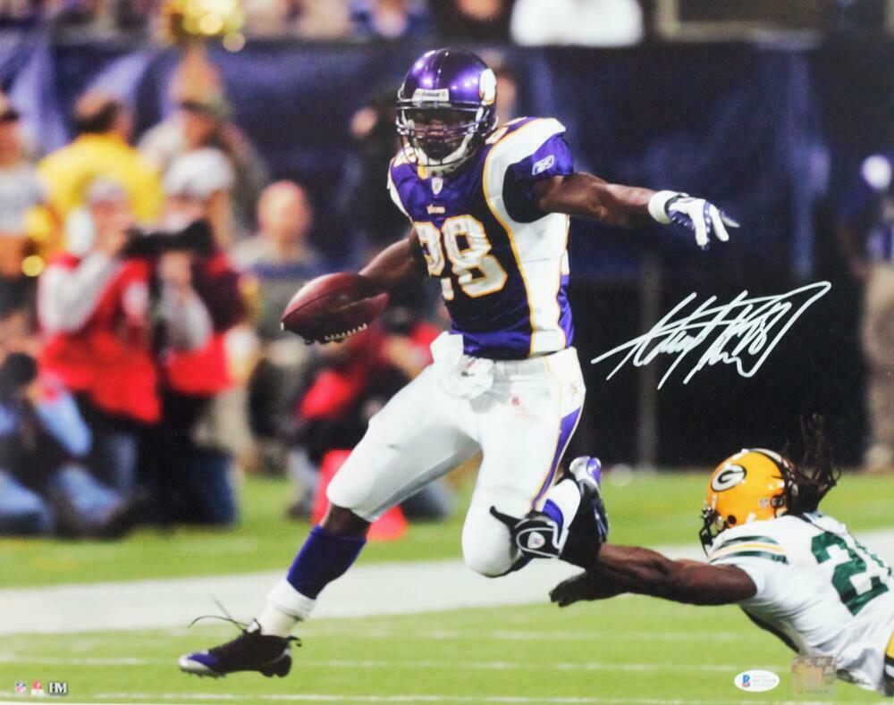 Adrian Peterson Minnesota Vikings Signed Vikings 16x20 Running HM Photo (BAS COA), , 