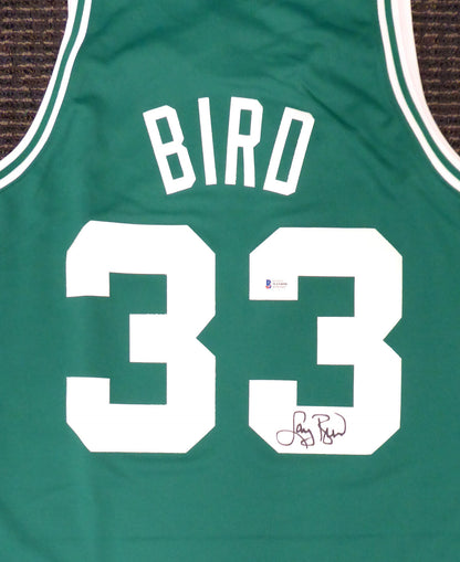 LARRY BIRD BOSTON CELTICS AUTOGRAPHED GREEN MITCHELL & NESS JERSEY M (BAS COA)