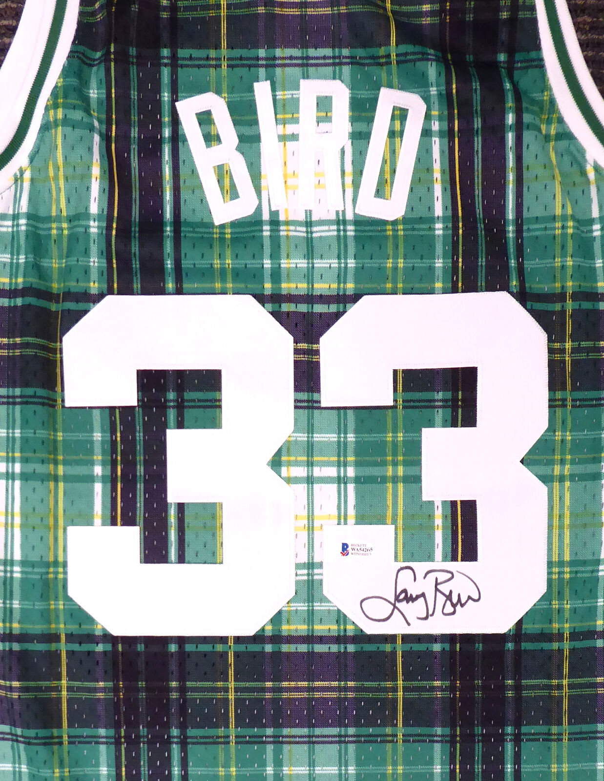 LARRY BIRD BOSTON CELTICS SIGNED GREEN M&N PRIVATE SCHOOL JERSEY L (BAS COA)