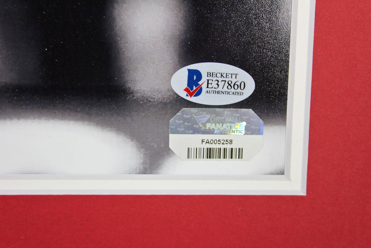 Wayne Rooney Manchester United Signed 11x14 Matted Photo #E37860 (BAS COA)